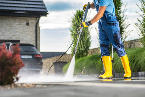 Why Choose Our Certified Pressure Washing Experts for Your Project Needs in Deer Park, NY?